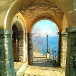 Big-blue Bayview Paradise In Opatija Apartment