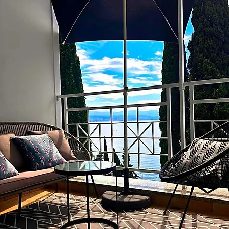 Big-blue Bayview Paradise In Opatija *